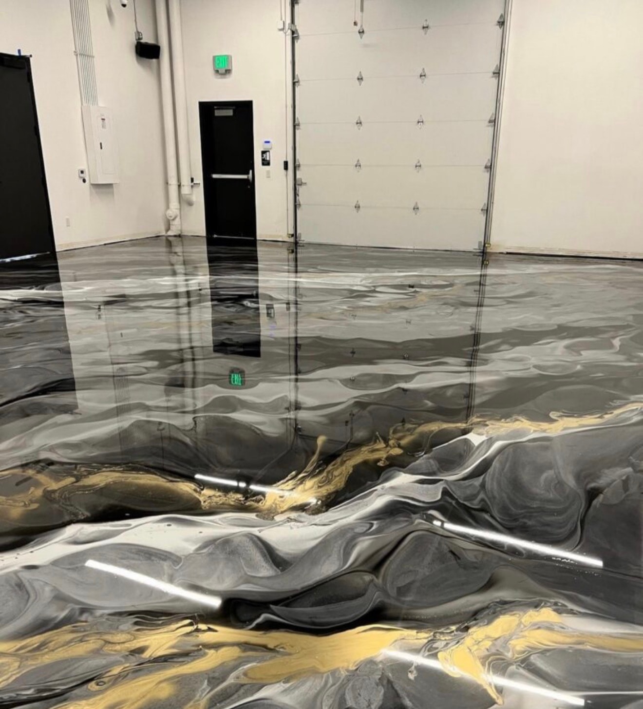 Metallic epoxy floor by Trueline Epoxy